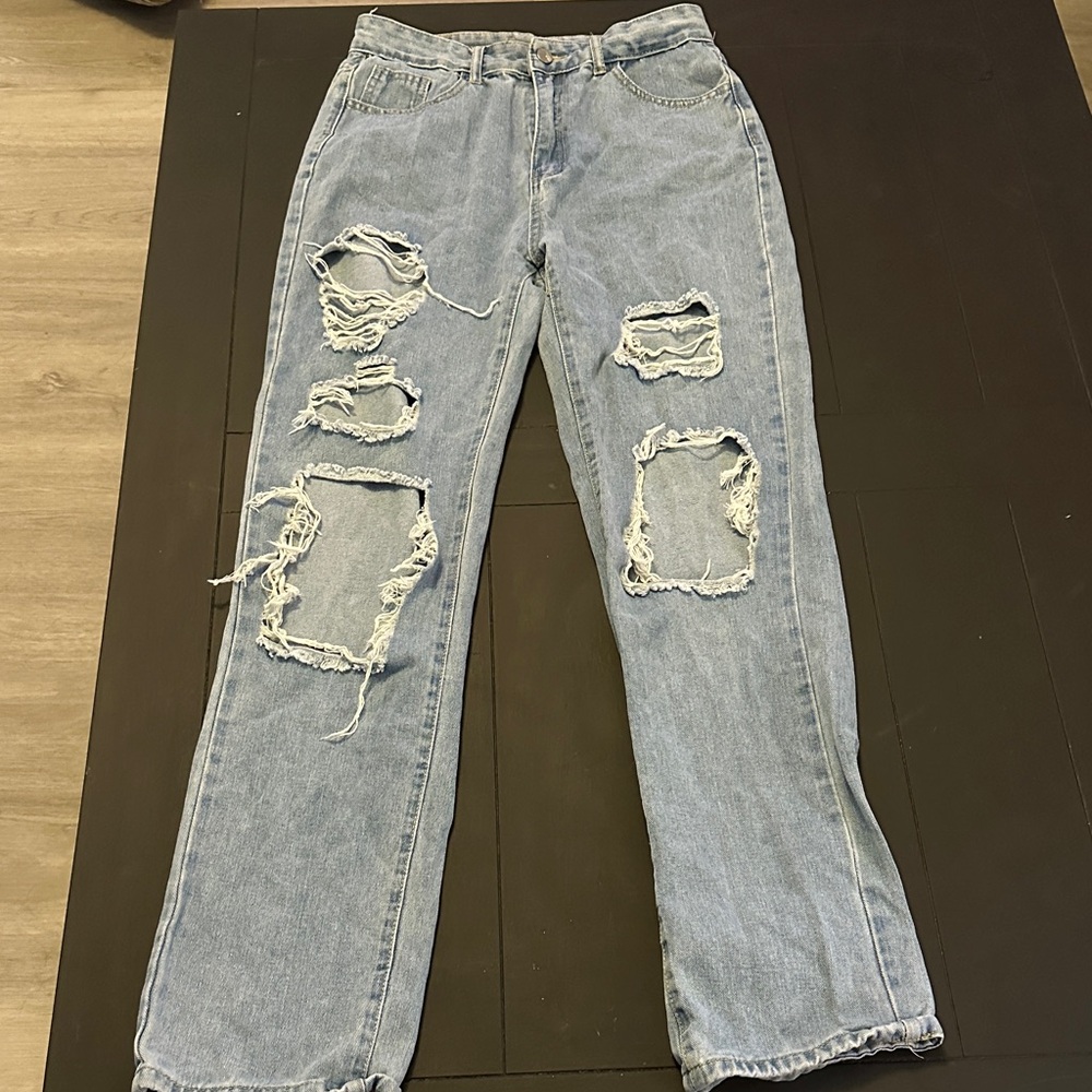 SHEIN Light Blue Distressed Straight Leg Jeans
